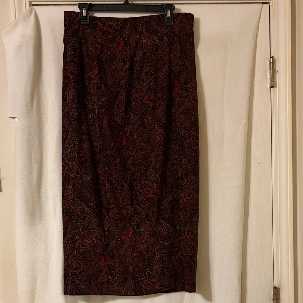 Briggs New York Paisley Pencil Skirt - Red and Brown